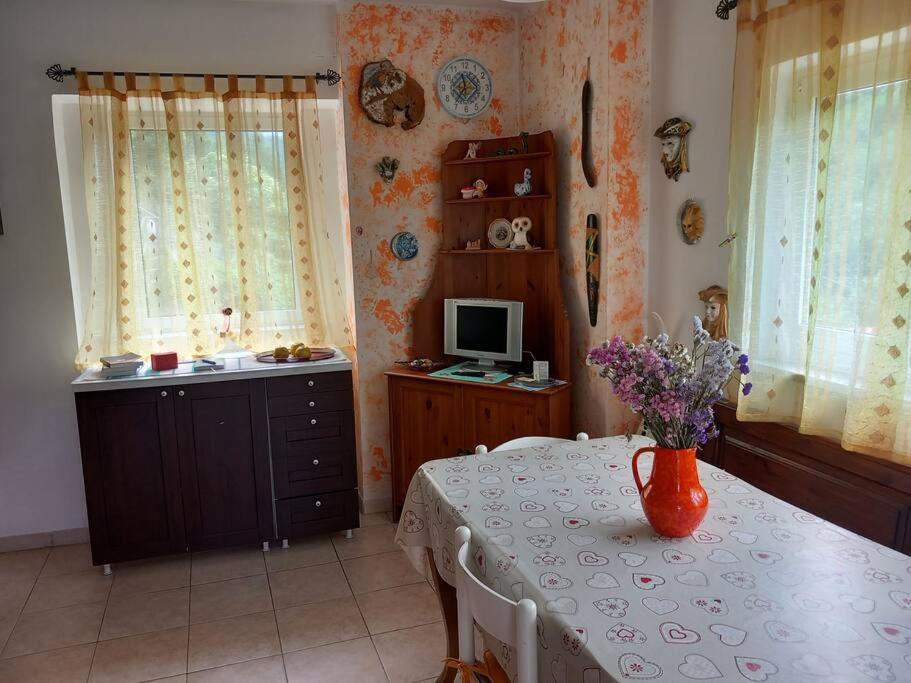 Вілла Il Non Ti Scordar Di Me Valbravenna Екстер'єр фото